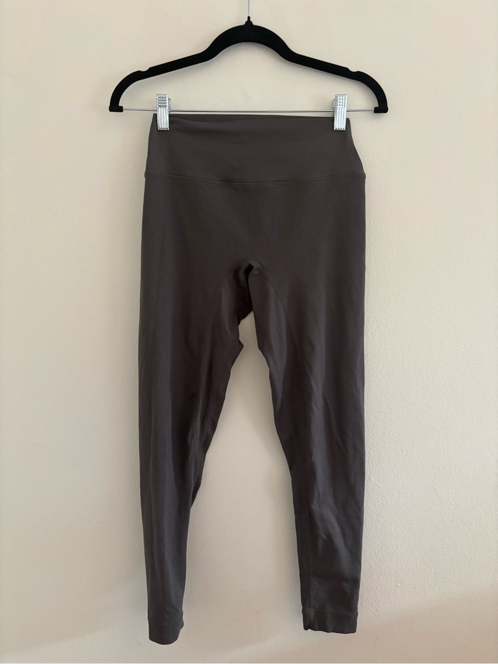 SET Active Women's High-Waist Leggings in Dark Gray